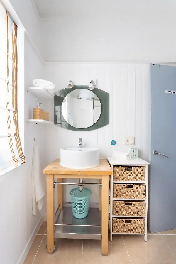 Eden Rentals Cozy City Central Apartment 산타크루스데 테네리페 0*,