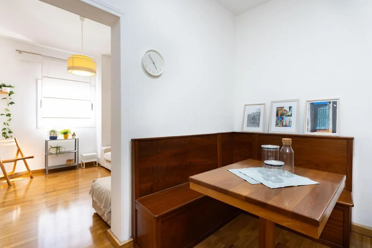 Eden Rentals Cozy City Central Apartment سانتا كروز دي تينيريف